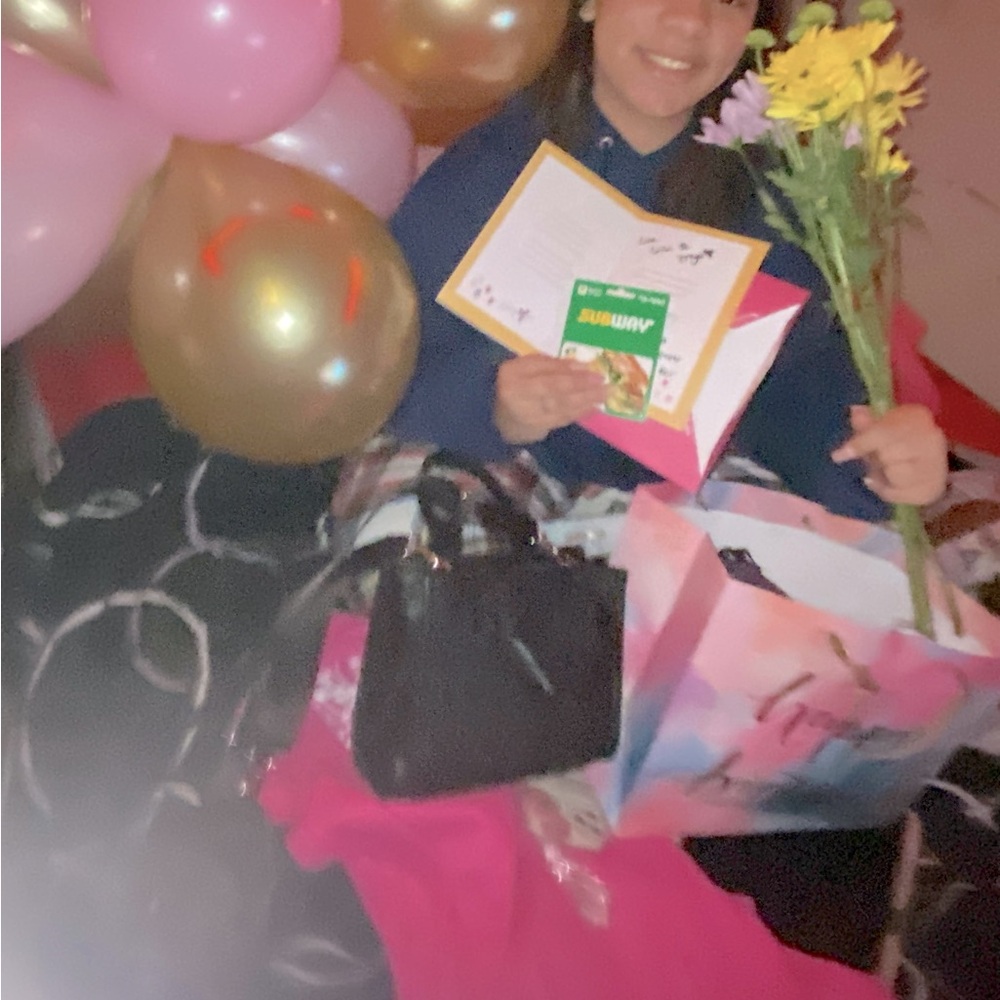 Meet your Posher, Ivy